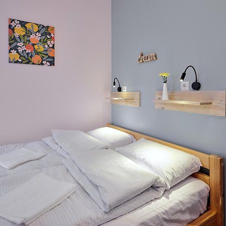 Dream Hostel Khmelnytskyi ภายนอก รูปภาพ