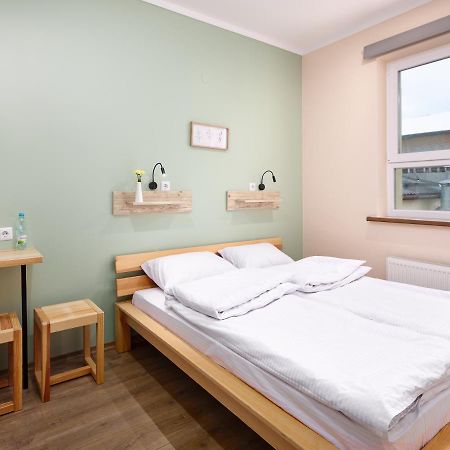 Dream Hostel Khmelnytskyi ภายนอก รูปภาพ