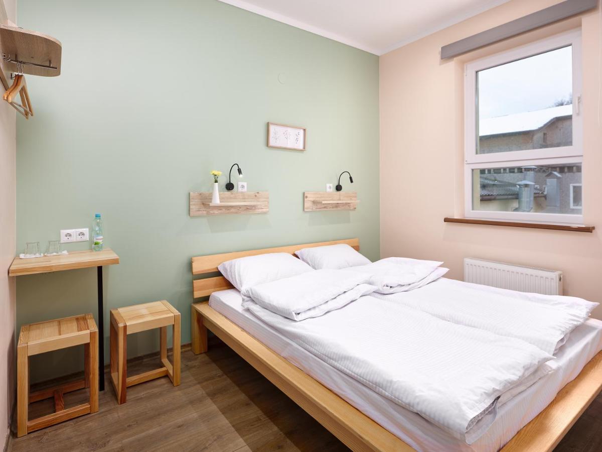 Dream Hostel Khmelnytskyi ภายนอก รูปภาพ