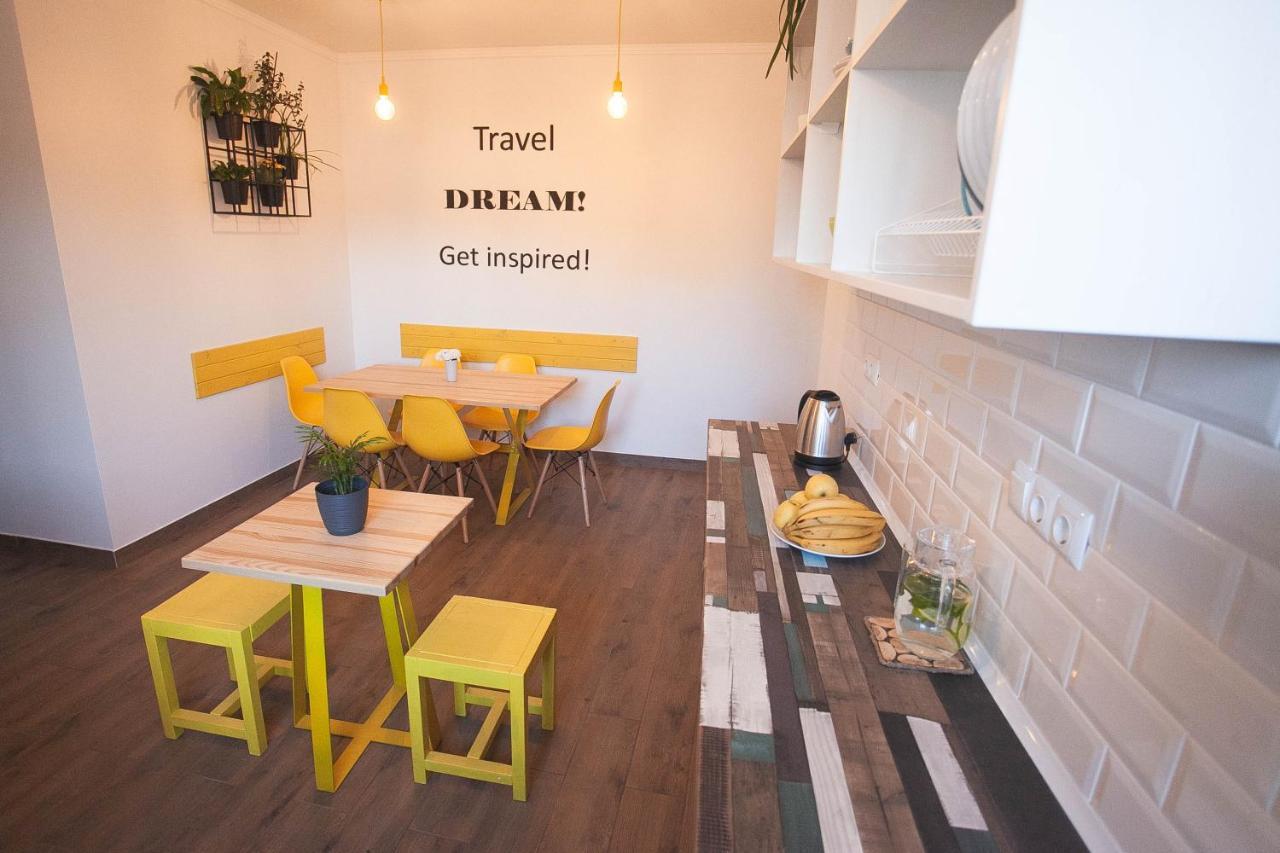 Dream Hostel Khmelnytskyi ภายนอก รูปภาพ